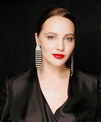 Юлия Хлынина <small>(актерский мастер-класс)</small>